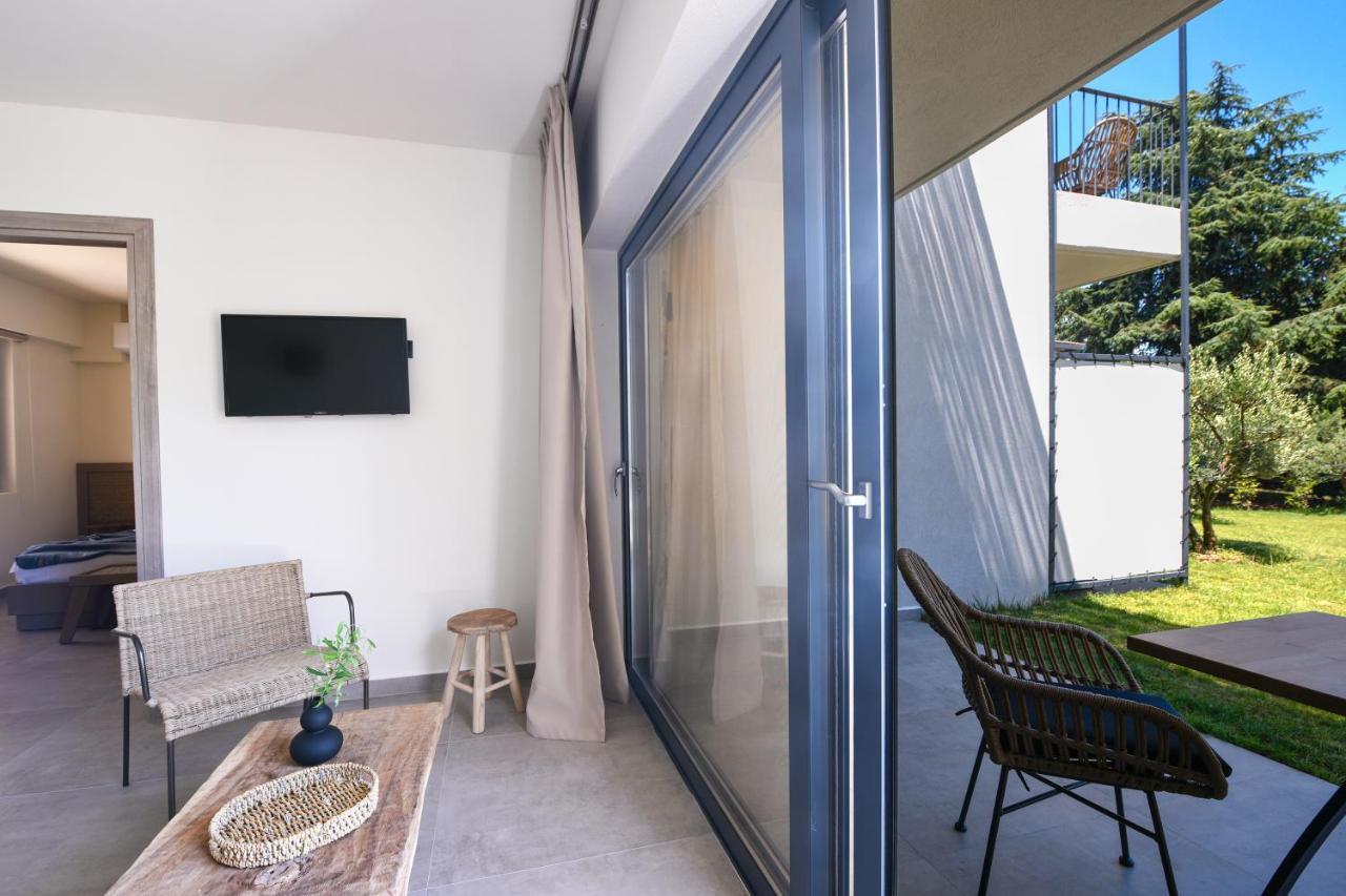 فندق Elies Aesthetic Living Nea Iraklitsa المظهر الخارجي الصورة